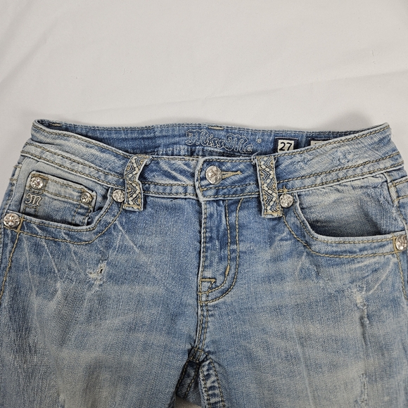 Miss Me factory distressed, rhinestone and embroidered skinny jeans size 27 - Picture 13 of 15